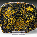 groe Seymchan-Meteoritenscheiben mit Olivinen