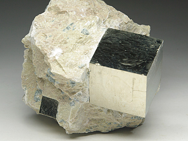 Pyrit aus Navajun, Spanien