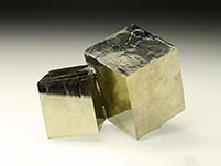 Pyritsufe mit 2 W�rfeln