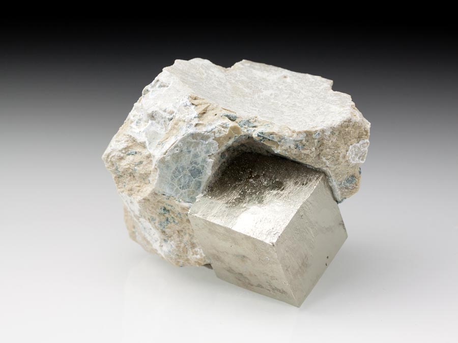Pyritstufe mit 1 W�rfel(n)