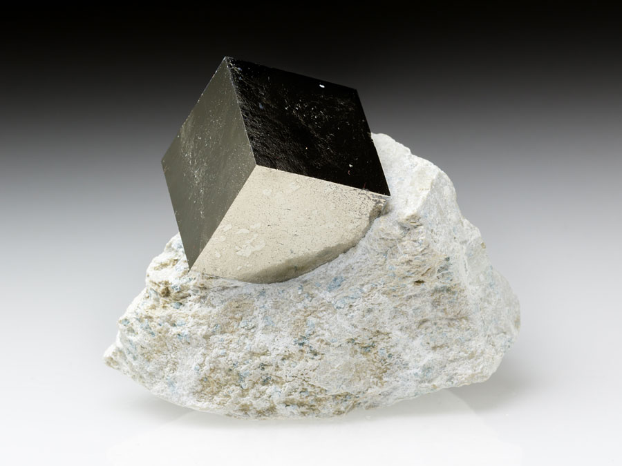 <Mineral>