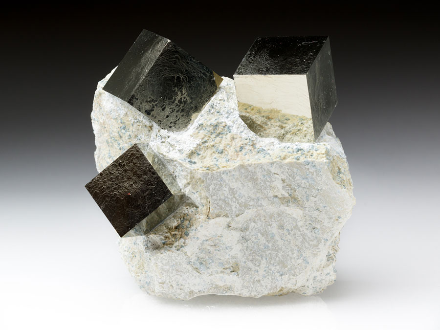 <Mineral>
