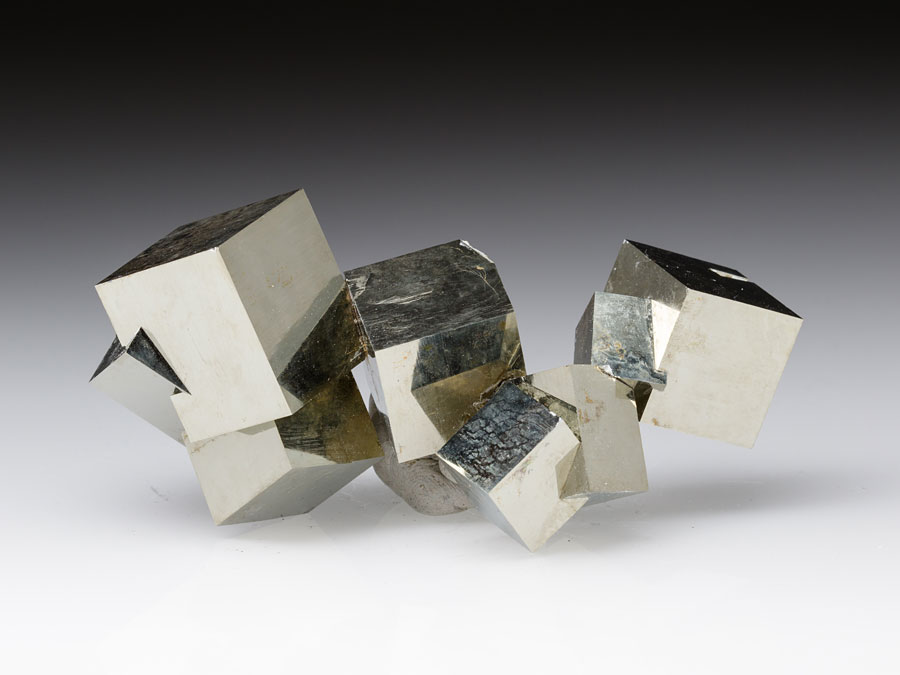 <Mineral>