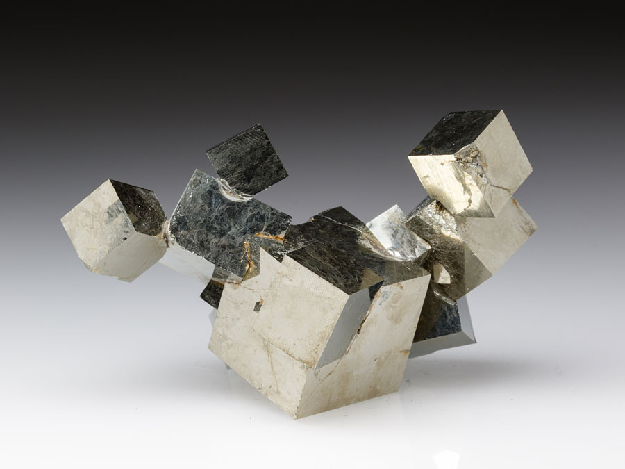 <Mineral>