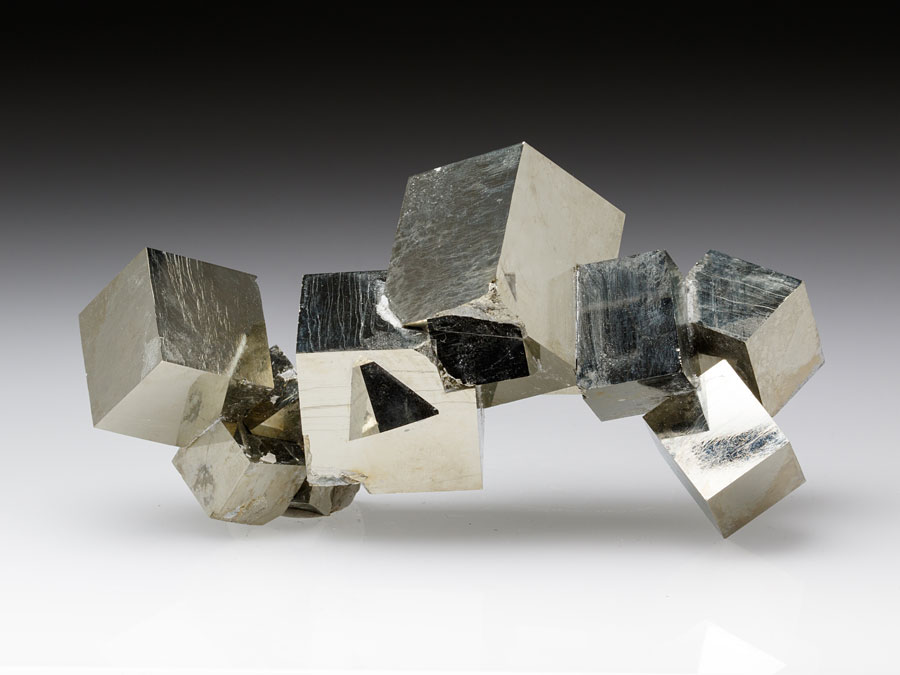 <Mineral>