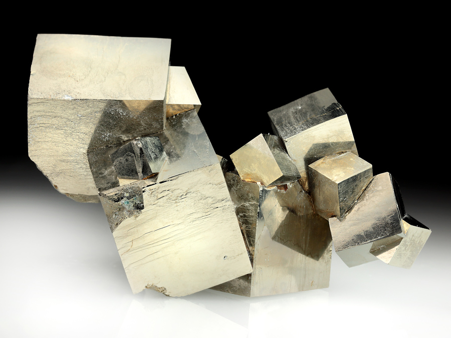 <Mineral>